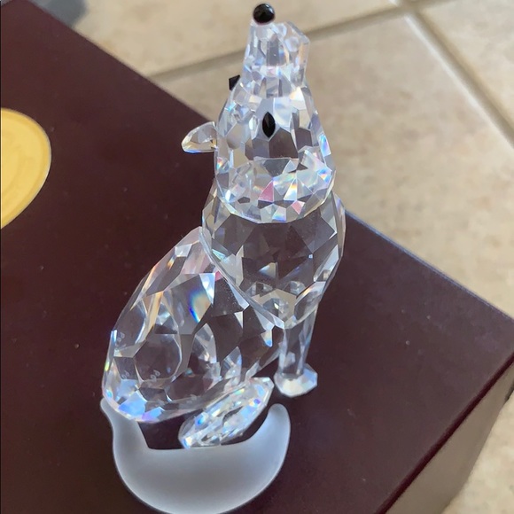 Timber Wolf - Picture 5 of 6